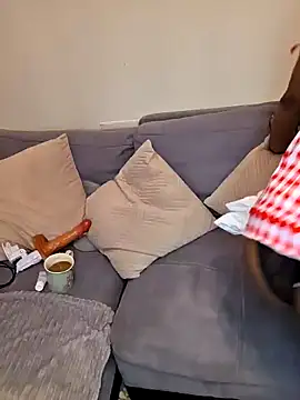 chichi1202 online show from October 22, 2025, 4:51 pm