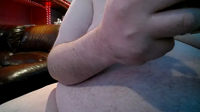 Snapshot of readytorumble97 chatting on January 10, 2026, 12:23 am readytorumble97 online show from January 10, 2026, 12:23 am