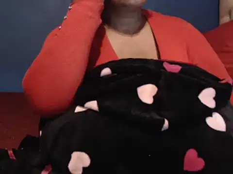 Snapshot of CUTEFIRMMELONSS chatting on February 16, 2025, 9:16 pm CUTEFIRMMELONSS online show from February 16, 2025, 9:16 pm