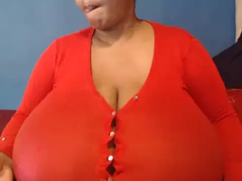 Snapshot of CUTEFIRMMELONSS chatting on February 26, 2025, 12:25 pm CUTEFIRMMELONSS online show from February 26, 2025, 12:25 pm