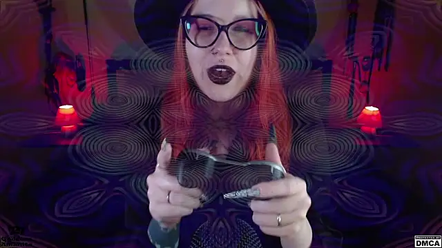 Amanita  Pantherina online show from December 18, 2024, 2:28 pm