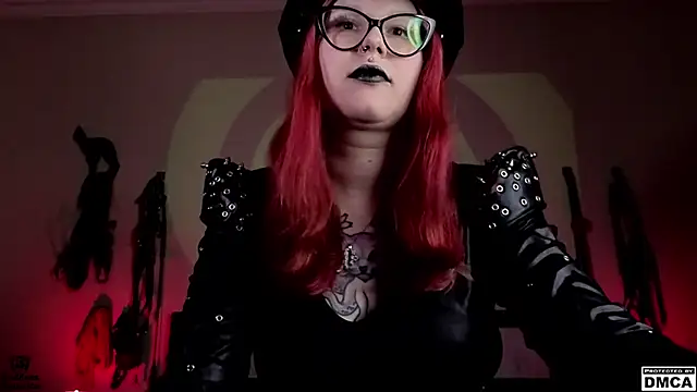 Amanita  Pantherina online show from February 25, 2025, 1:28 pm