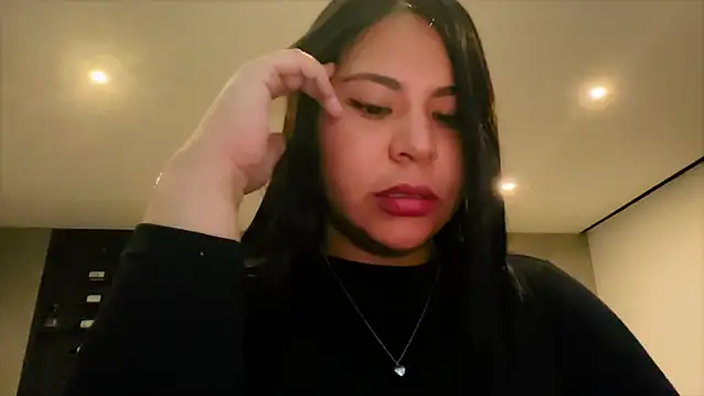 Snapshot of Youlittlepervertt_ chatting on March 1, 2026, 11:40 pm Youlittlepervertt online show from March 1, 2026, 11:40 pm