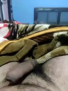 Snapshot of Deshilund9 chatting on January 8, 2025, 5:15 pm Deshilund9 online show from January 8, 2025, 5:15 pm