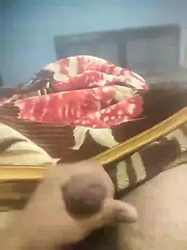 Snapshot of Deshilund9 chatting on January 10, 2025, 10:06 am Deshilund9 online show from January 10, 2025, 10:06 am