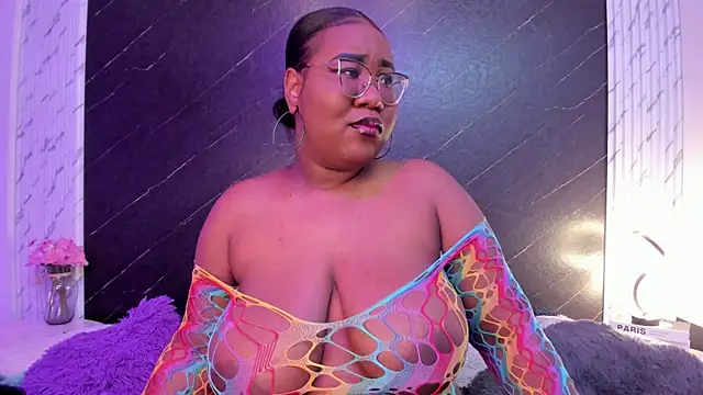 Snapshot of Darnellqueen chatting on November 26, 2025, 3:51 am Darnellqueen online show from November 26, 2025, 3:51 am