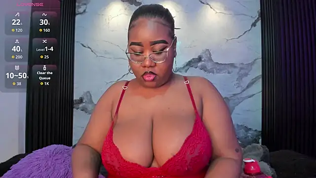 Darnellqueen online show from April 10, 2026, 5:01 am