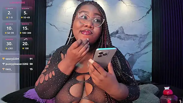 Darnellqueen online show from May 14, 2026, 10:05 pm