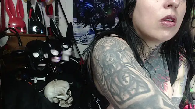 Snapshot of Astartexxx chatting on December 16, 2025, 10:26 pm Astartexxx online show from December 16, 2025, 10:26 pm