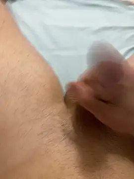 Snapshot of Pascutt chatting on February 21, 2026, 10:44 pm Pascutt online show from February 21, 2026, 10:44 pm