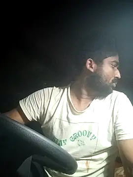 Snapshot of Driver-naru chatting on April 10, 2026, 8:46 pm Driver-naru online show from April 10, 2026, 8:46 pm