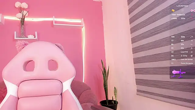 imlissie online show from March 17, 2025, 1:46 am