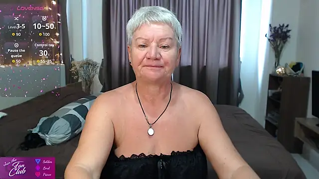 roxana brooks online show from May 14, 2026, 3:02 am