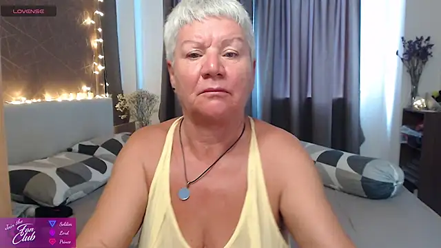 roxana brooks online show from May 21, 2026, 1:01 am