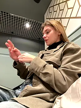 Snapshot of ValenciaShock chatting on October 26, 2025, 6:41 am ValenciaShock online show from October 26, 2025, 6:41 am