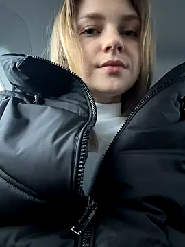 Snapshot of ValenciaShock chatting on November 27, 2025, 6:48 am ValenciaShock online show from November 27, 2025, 6:48 am