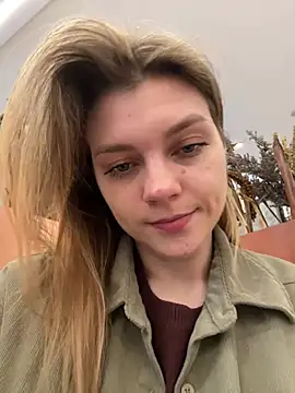 Snapshot of ValenciaShock chatting on February 4, 2026, 6:52 am ValenciaShock online show from February 4, 2026, 6:52 am