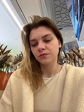 Snapshot of ValenciaShock chatting on February 5, 2026, 6:40 am ValenciaShock online show from February 5, 2026, 6:40 am