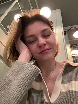 Snapshot of ValenciaShock chatting on February 20, 2026, 6:48 am ValenciaShock online show from February 20, 2026, 6:48 am