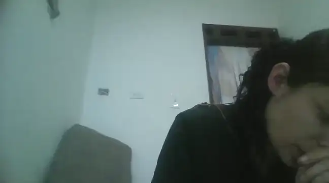 Snapshot of TamaraNauthy chatting on January 29, 2025, 2:42 pm TamaraNauthy online show from January 29, 2025, 2:42 pm