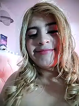 Snapshot of bella_star21 chatting on January 12, 2025, 2:03 am bella star21 online show from January 12, 2025, 2:03 am
