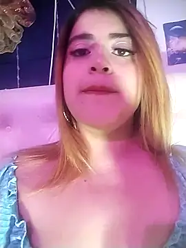 Snapshot of bella_star21 chatting on September 23, 2025, 2:36 am bella star21 online show from September 23, 2025, 2:36 am