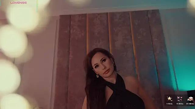 MilaDYstarlight online show from October 24, 2025, 6:48 pm