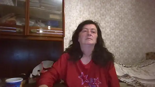 GypsiQueen2 online show from October 12, 2025, 6:29 pm