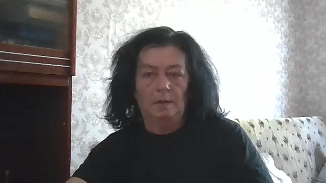 GypsiQueen2 online show from June 28, 2026, 6:08 am