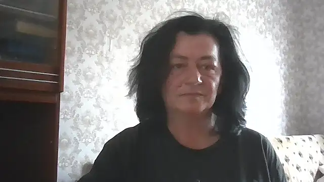 GypsiQueen2 online show from July 5, 2026, 8:32 am
