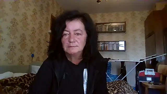GypsiQueen2 online show from July 11, 2026, 7:55 am