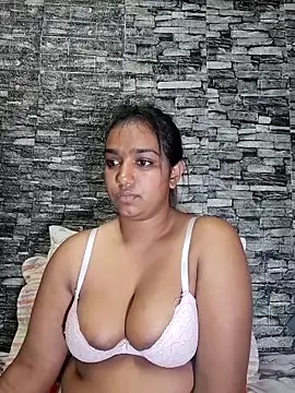 Snapshot of Xindias_fantasyX chatting on October 22, 2025, 5:02 pm Xindias fantasyX online show from October 22, 2025, 5:02 pm