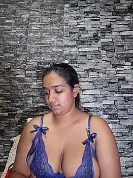 Snapshot of Xindias_fantasyX chatting on October 29, 2025, 5:14 pm Xindias fantasyX online show from October 29, 2025, 5:14 pm