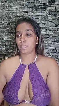 Snapshot of Xindias_fantasyX chatting on November 19, 2025, 6:52 pm Xindias fantasyX online show from November 19, 2025, 6:52 pm