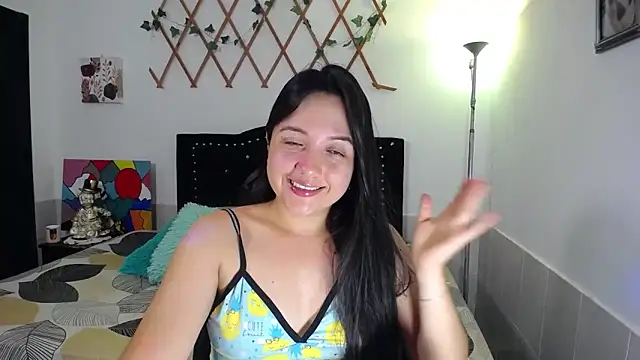 Snapshot of naughty_girl_4u chatting on April 21, 2026, 8:20 am naughty girl 4u online show from April 21, 2026, 8:20 am