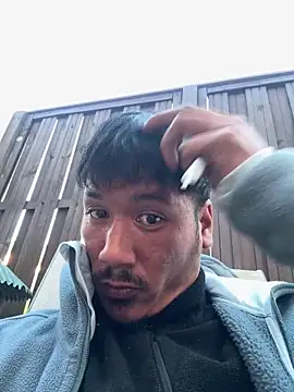 juniiorre online show from April 9, 2026, 4:45 pm