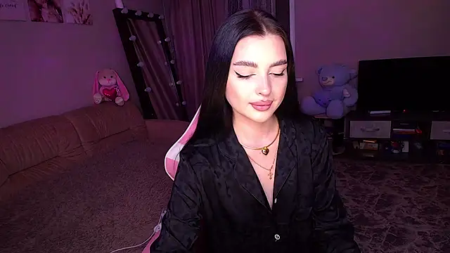 Snapshot of __Malika__ chatting on September 26, 2025, 1:37 pm Malika online show from September 26, 2025, 1:37 pm