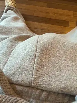 rikyvv online show from April 7, 2026, 10:05 am