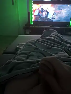 David19932908 online show from January 12, 2025, 9:19 pm