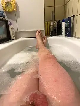 David19932908 online show from September 9, 2025, 12:59 pm