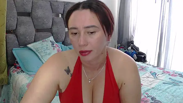 Snapshot of sara_hott_1 chatting on March 28, 2026, 7:46 pm sara hott 1 online show from March 28, 2026, 7:46 pm