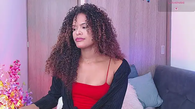 Snapshot of Amelia_bss chatting on November 6, 2025, 1:45 pm Amelia bss online show from November 6, 2025, 1:45 pm