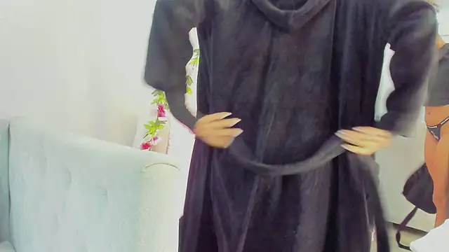 Snapshot of Amelia_bss chatting on November 30, 2025, 1:59 pm Amelia bss online show from November 30, 2025, 1:59 pm