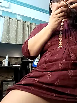 Snapshot of AgniPriya chatting on January 11, 2026, 5:29 pm AgniPriya online show from January 11, 2026, 5:29 pm