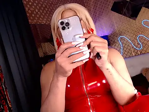 AntoniaSaints online show from July 16, 2026, 11:55 pm