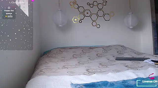 Snapshot of adriscute chatting on February 10, 2025, 8:53 pm adriscute online show from February 10, 2025, 8:53 pm