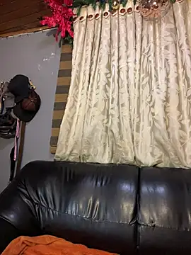 Hathorlove online show from January 29, 2025, 11:35 pm