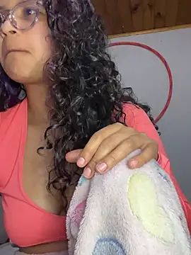 Hathorlove online show from March 6, 2025, 5:57 am