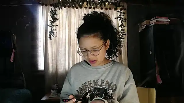 Snapshot of Hathorlove chatting on January 12, 2026, 1:49 pm Hathorlove online show from January 12, 2026, 1:49 pm