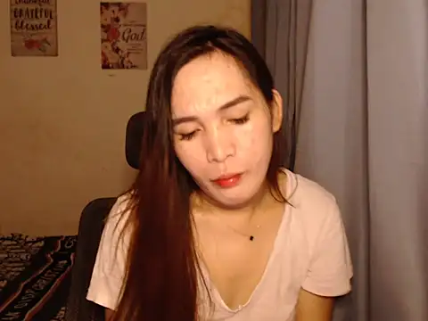 Snapshot of Msyensmith chatting on February 1, 2025, 10:05 am Msyensmith online show from February 1, 2025, 10:05 am